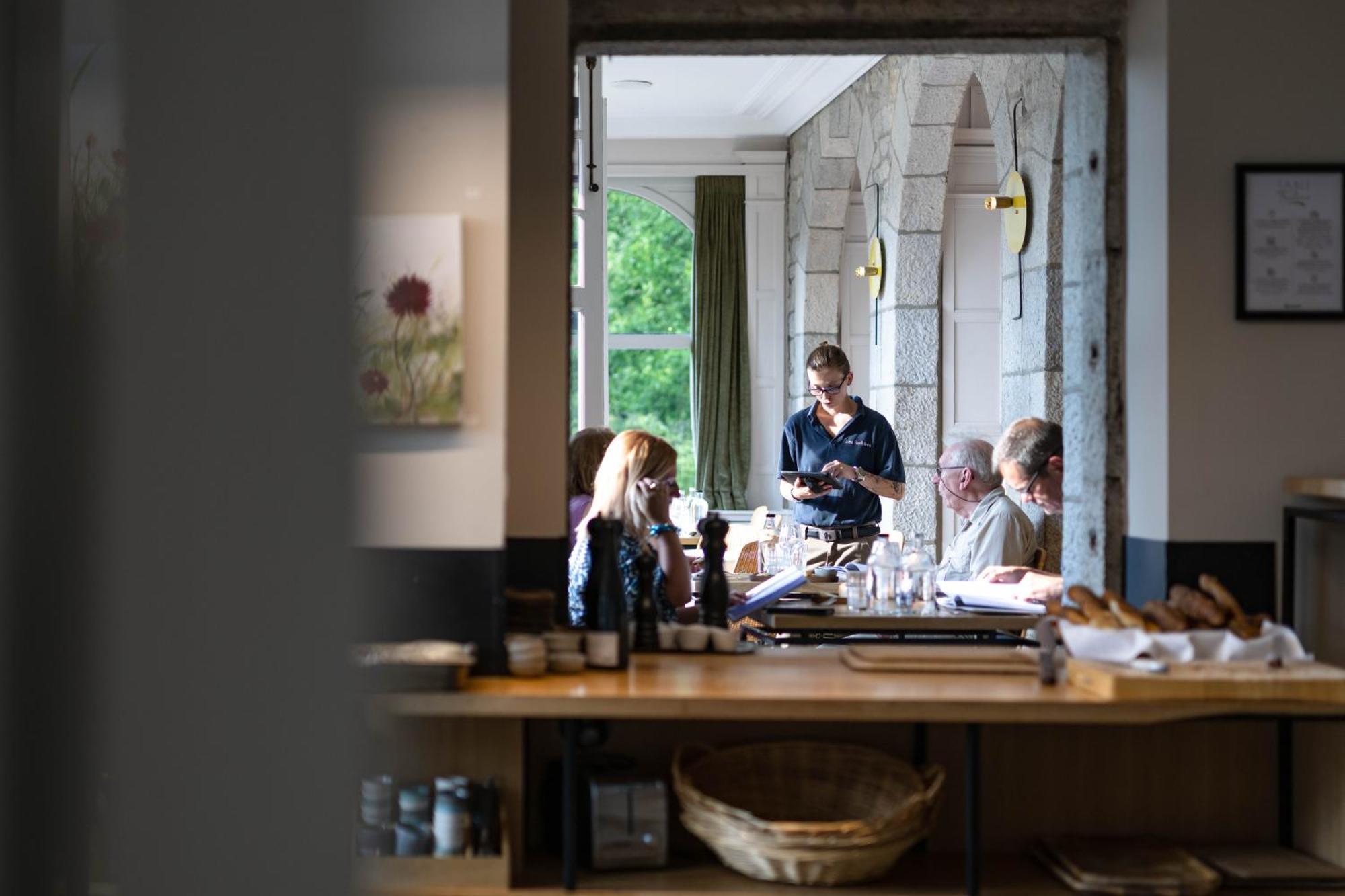 Les Sorbiers Hotel Heer Bagian luar foto